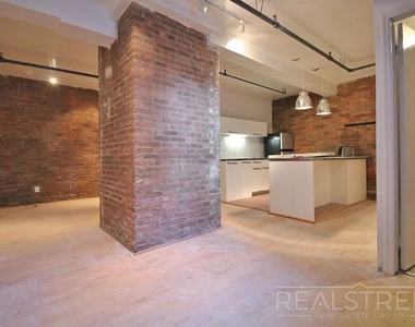 337 Kent Avenue - Photo Thumbnail 2