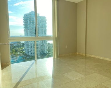 150 Sunny Isles Blvd - Photo Thumbnail 0