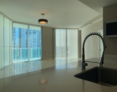 150 Sunny Isles Blvd - Photo Thumbnail 22