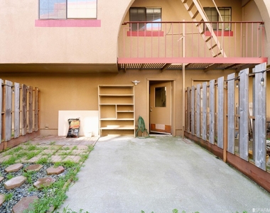 605 Dorado Terrace - Photo Thumbnail 26