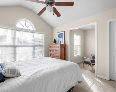 2857 Ridgeview Drive Sw - Photo Thumbnail 8