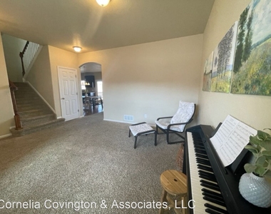 6837 Sandyford Ln. - Photo Thumbnail 37