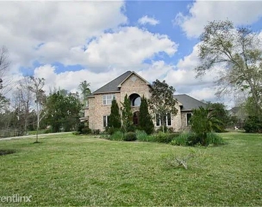 3807 Almond Ct - Photo Thumbnail 0