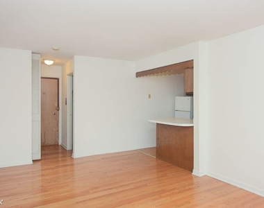 530 W. Aldine, Unit 714 - Photo Thumbnail 9