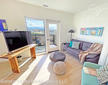 221 E Oak Street Unit 401 - Photo Thumbnail 1