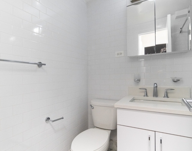 20 Beekman Place - Photo Thumbnail 7