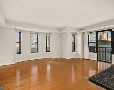 7710 Woodmont Ave #513 - Photo Thumbnail 16