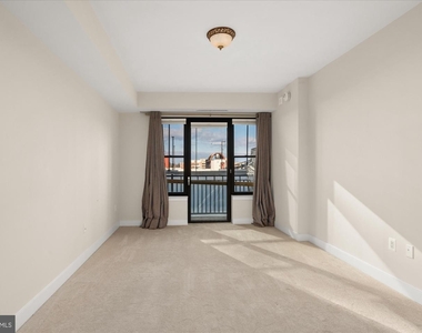 7710 Woodmont Ave #513 - Photo Thumbnail 17