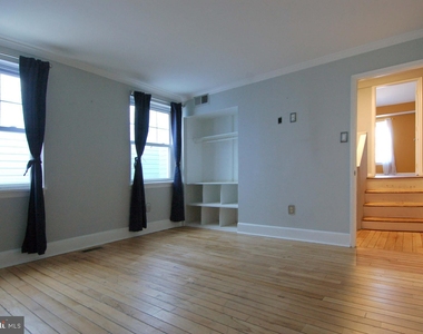 865 N Lawrence Street - Photo Thumbnail 4