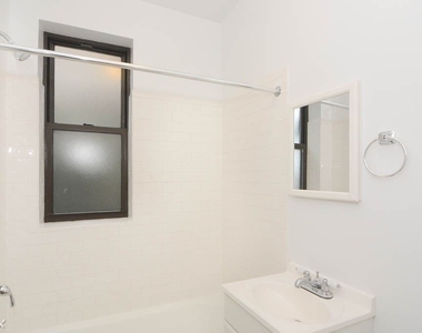 1742 N. Humboldt Boulevard, Unit 014 - Photo Thumbnail 11