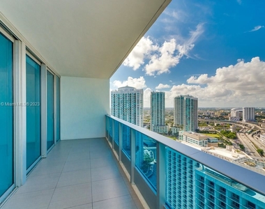 200 Biscayne Boulevard Way - Photo Thumbnail 11