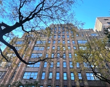 160 West 73rd Street - Photo Thumbnail 6