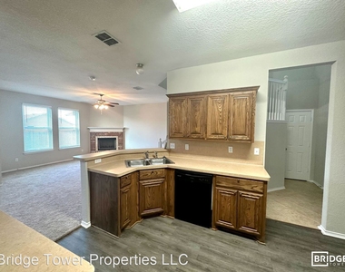 6515 Candleview Court - Photo Thumbnail 8