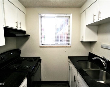 840 Washington Street 208 - Photo Thumbnail 6