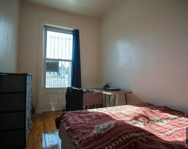 284 West 137 Street - Photo Thumbnail 4