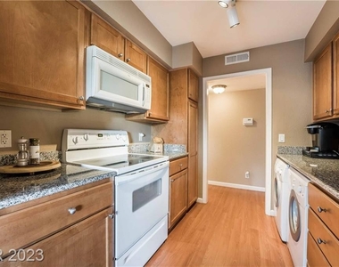 2831 Geary Place - Photo Thumbnail 11