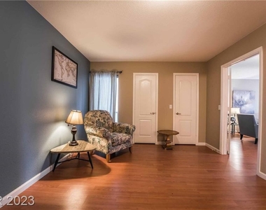 2831 Geary Place - Photo Thumbnail 16