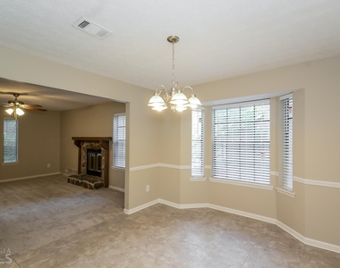 4348 Woodcrest Court - Photo Thumbnail 3