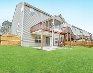 614 Hemlock Court - Photo Thumbnail 12