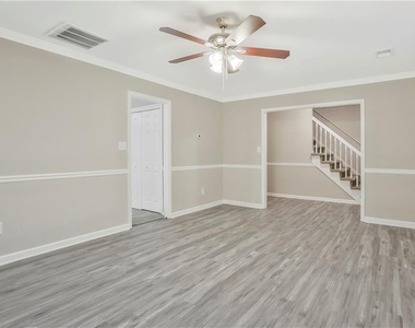 5593 Pennybrook Trail - Photo Thumbnail 17