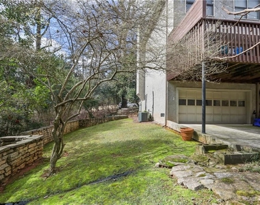 661 Parkwood Road - Photo Thumbnail 25