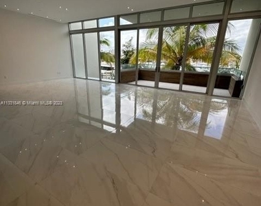 3750 Yacht Club Dr - Photo Thumbnail 11