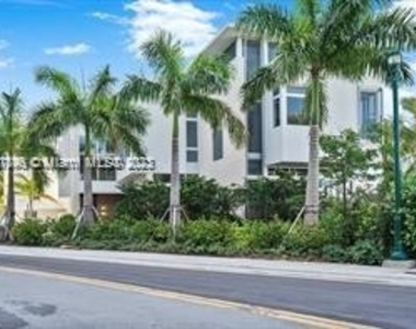 3750 Yacht Club Dr - Photo Thumbnail 43