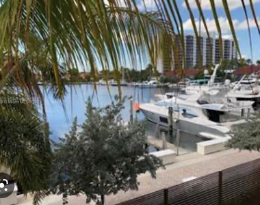 3750 Yacht Club Dr - Photo Thumbnail 46