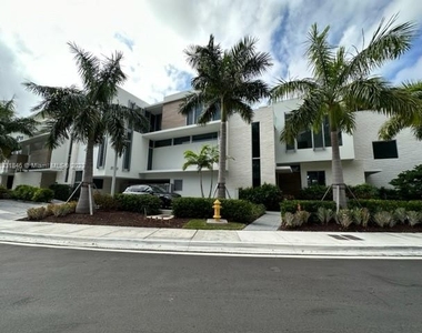 3750 Yacht Club Dr - Photo Thumbnail 42