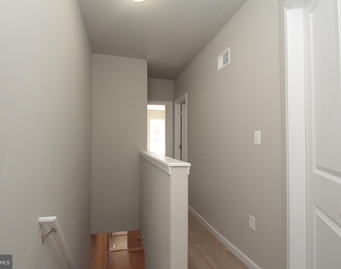 5115 Ludlow Street - Photo Thumbnail 11