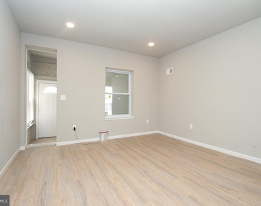 5115 Ludlow Street - Photo Thumbnail 5