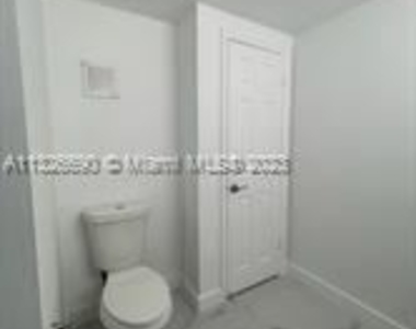 201 Sw 116th Ave # 22208 - Photo Thumbnail 16