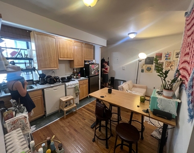 540 East 5th Street - Photo Thumbnail 2
