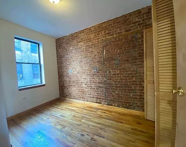 540 East 5th Street - Photo Thumbnail 9