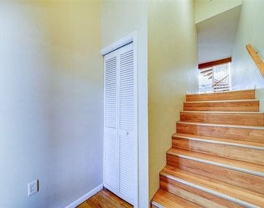 11450 Harbor Way - Photo Thumbnail 2