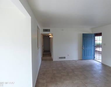 4234 E Waverly Street - Photo Thumbnail 23