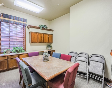 14950 W Mountain View Boulevard - Photo Thumbnail 15