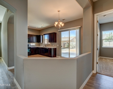 5810 N Elton Place - Photo Thumbnail 9