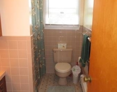 14 Westview Ave - Photo Thumbnail 1