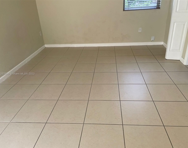 9575 Sw 171st Path - Photo Thumbnail 1