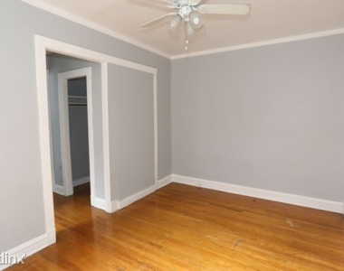 3261 W. Wrightwood, Unit J2 - Photo Thumbnail 8