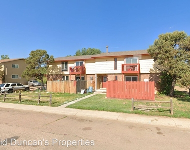 4240 Loomis Ave - Photo Thumbnail 13