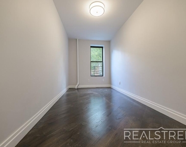 141 Joralemon Street - Photo Thumbnail 9