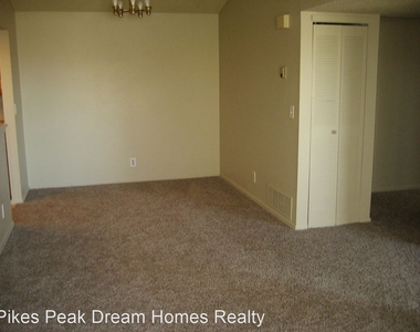 842 Tenderfoot Hills Road #201 - Photo Thumbnail 2