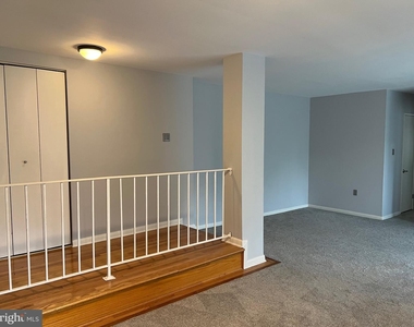 15611 Dorset Rd #302 - Photo Thumbnail 4