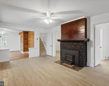 3907 Dennison Avenue - Photo Thumbnail 2