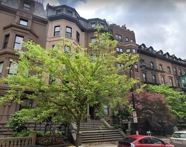 121 Beacon Street - Photo Thumbnail 13