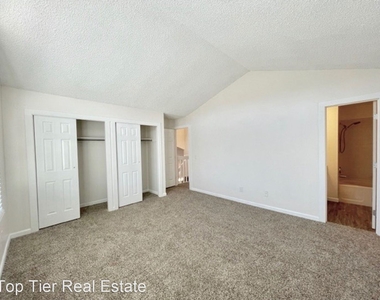 8840 Boxelder Dr - Photo Thumbnail 14