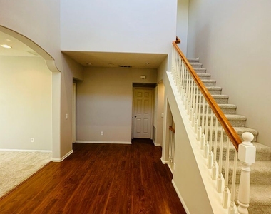 25039 Quince Hill St #2 - Photo Thumbnail 15