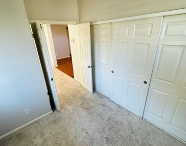 25039 Quince Hill St #2 - Photo Thumbnail 8